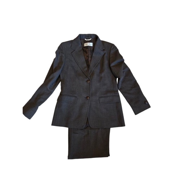 MaxMara Dark Gray Suit